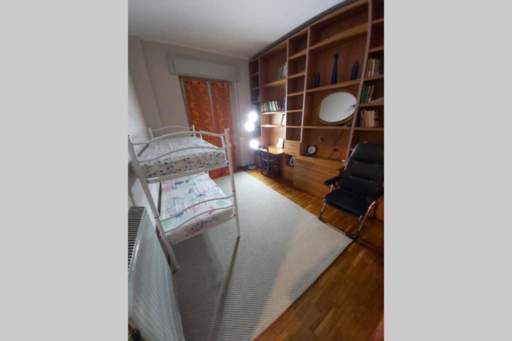 Appartamento Bruna Cremona Bagian luar foto